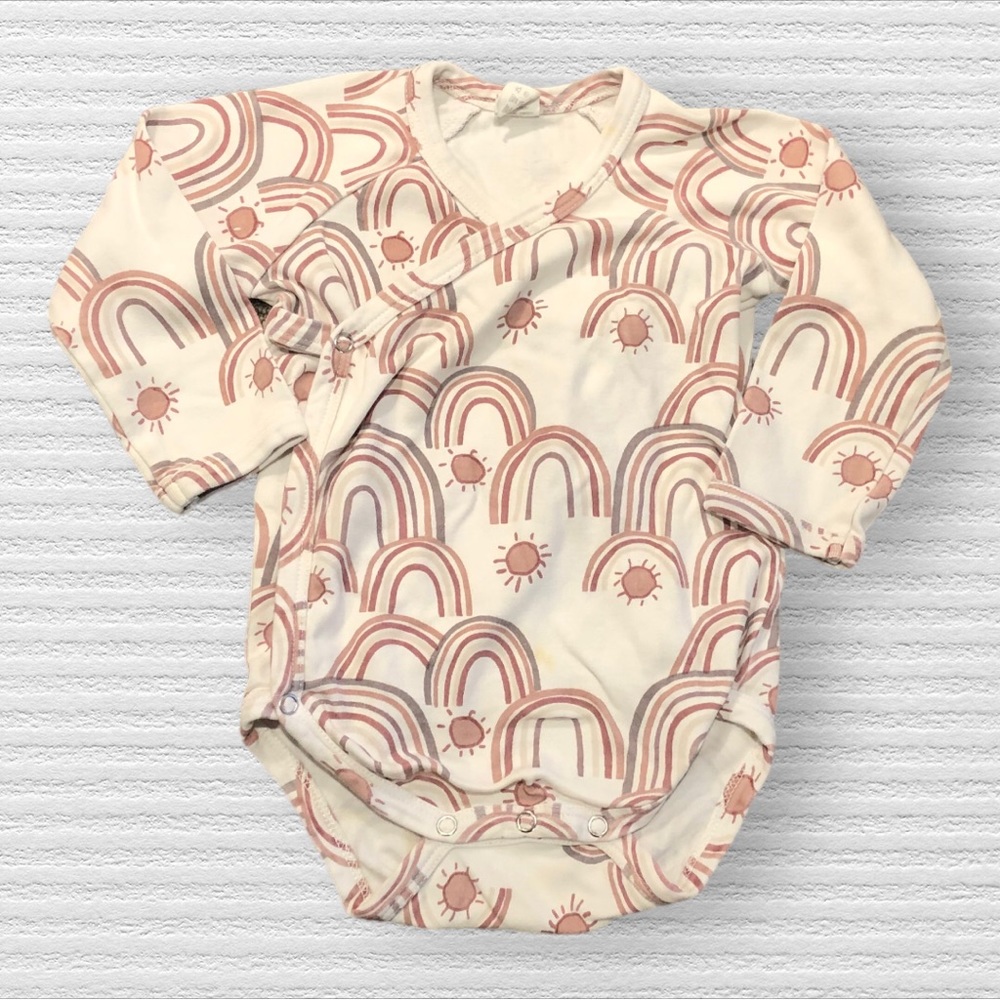 Kate Quinn | Mauve | Rainbows | Kimono | Bodysuit